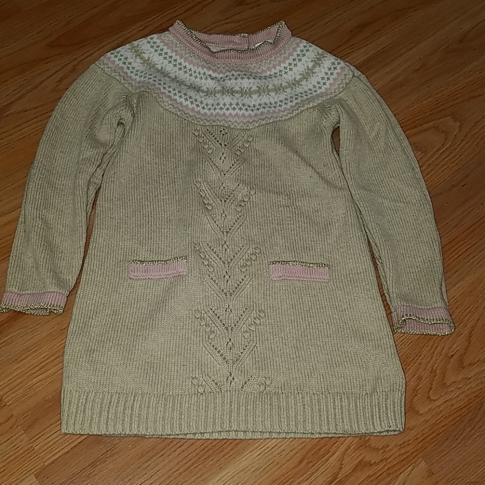 Sweater dress is 3t